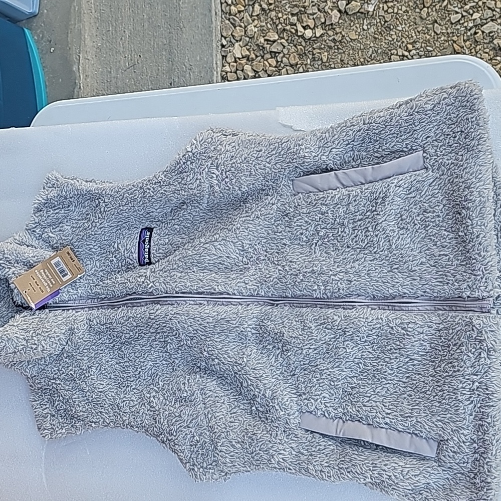 NWT sz S Patagonia Vest